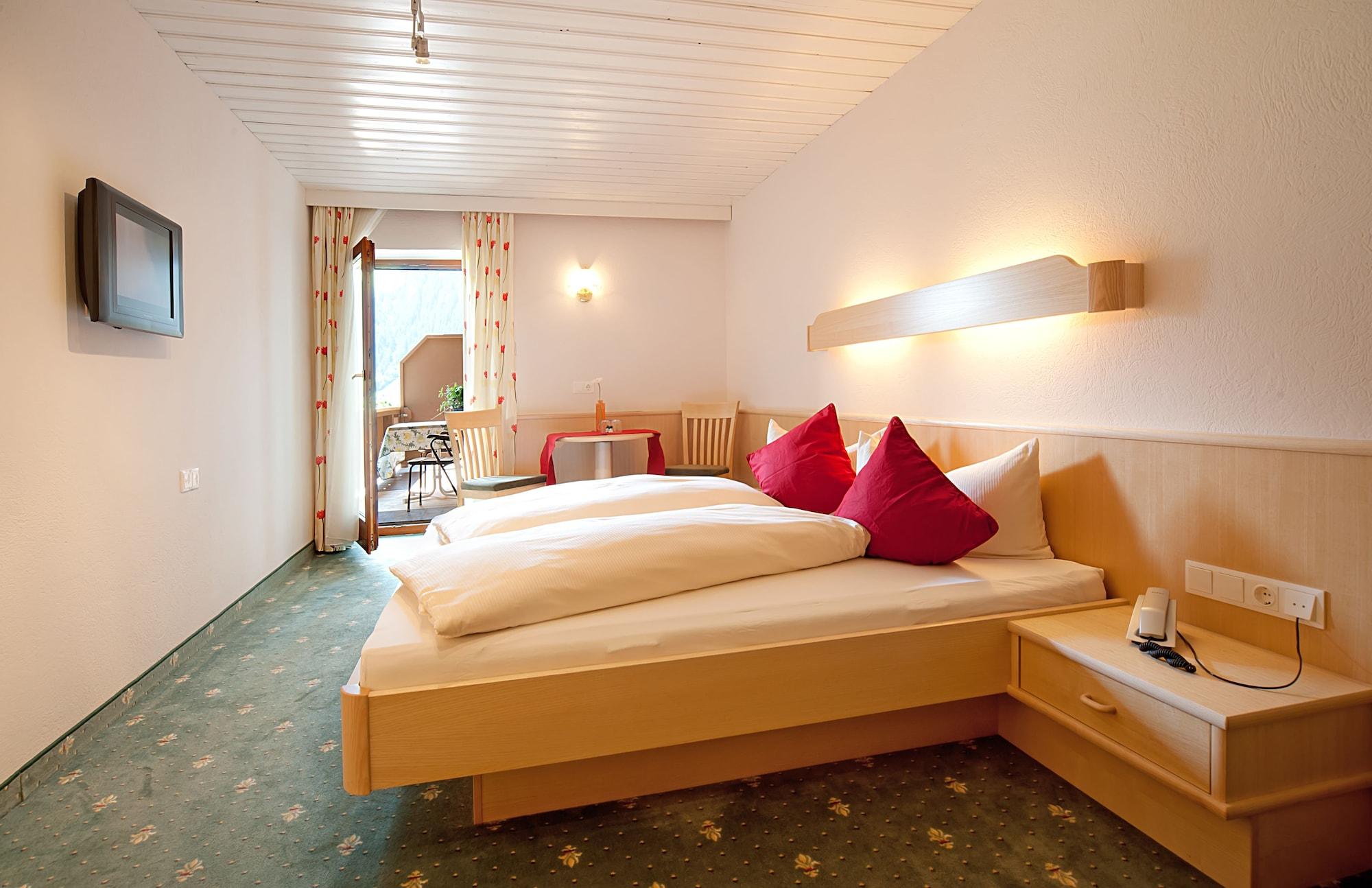 Hotel Eckartauerhof Mayrhofen Εξωτερικό φωτογραφία